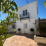 La Casita De El Castillo Apartmán *